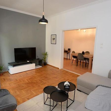 Minimal Apartment In Koukaki أثينا المظهر الخارجي الصورة